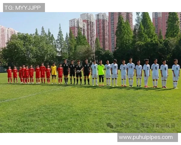 上海足球队在邀请赛中的速度表现分析与战术探讨 上海足球队在邀请赛中的速度表现分析与战术探讨